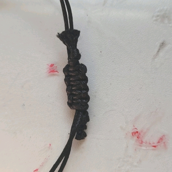 Cowry shell anklet/bracelet - Picture 2 of 4